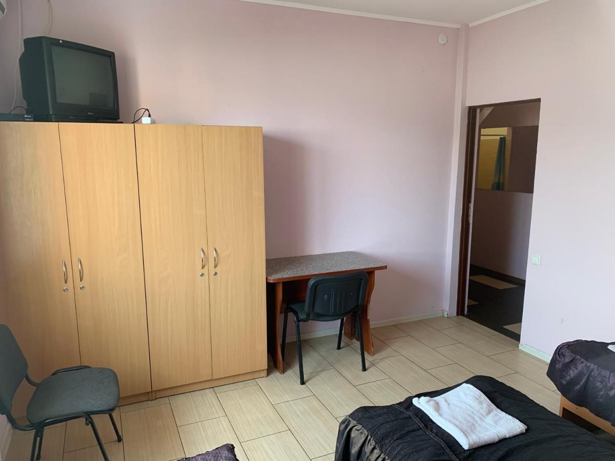 Green Hotel Киев Екстериор снимка