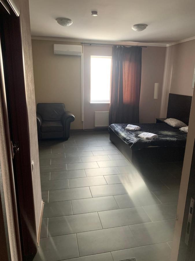 Green Hotel Киев Екстериор снимка