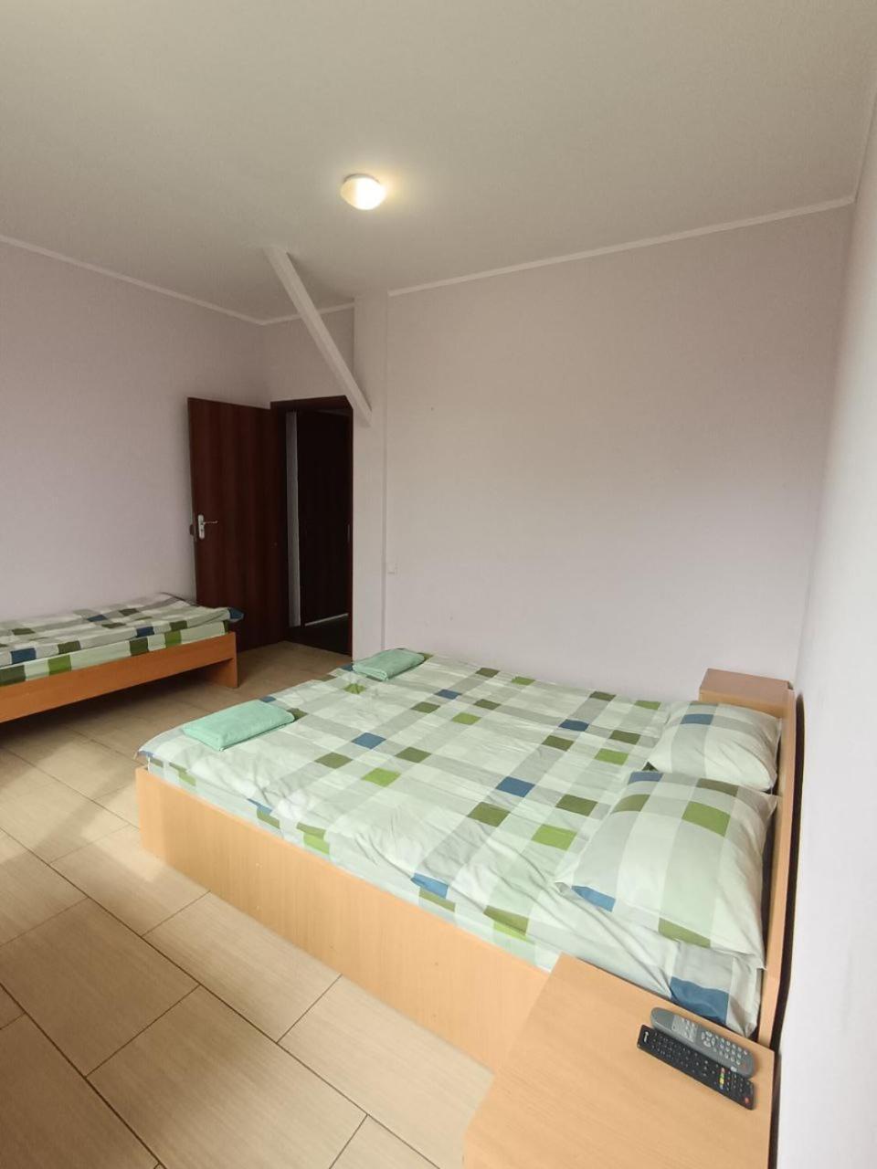 Green Hotel Киев Екстериор снимка